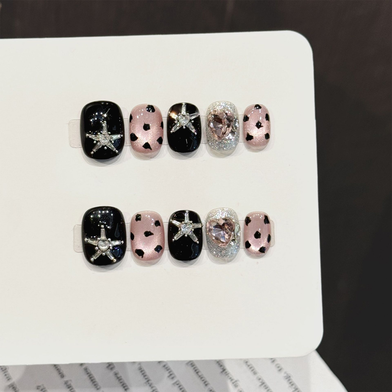 เล็บปลอมแบบกดติด งานแฮนด์เมด ส - Office Lighting Decor บทวิจารณ์และราคา